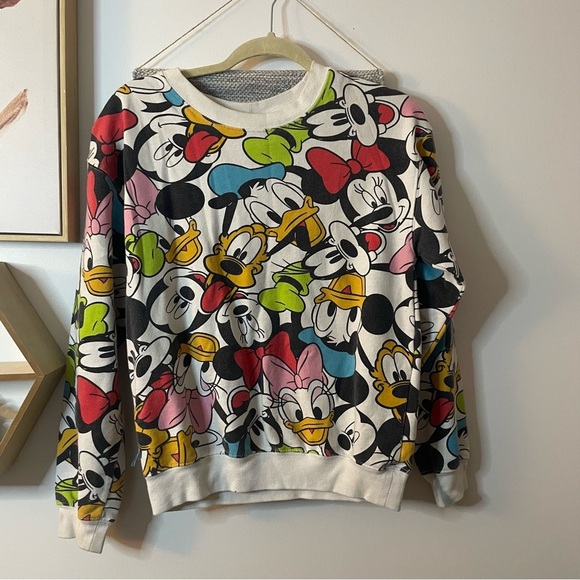 Disney Mickey & Friends All Over Print Sweatshirt Small - Picture 1 of 5